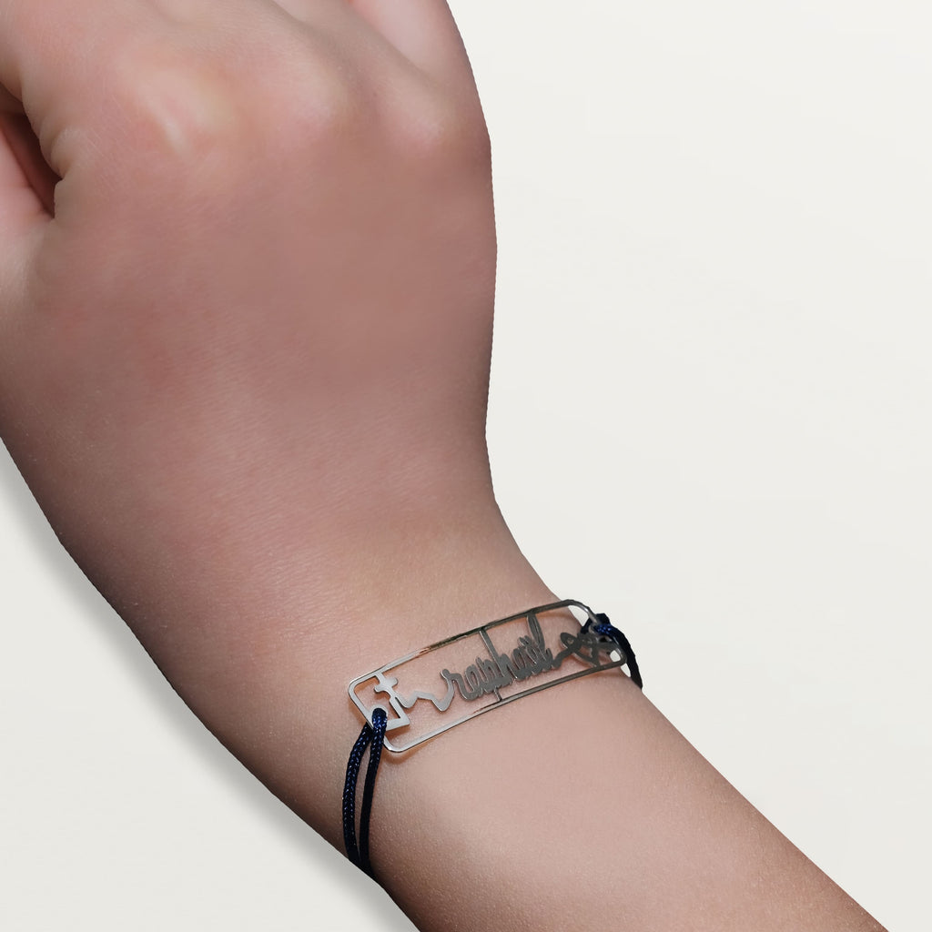 White gold (18Kt)