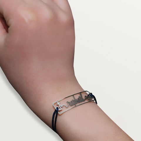 White gold (18Kt)