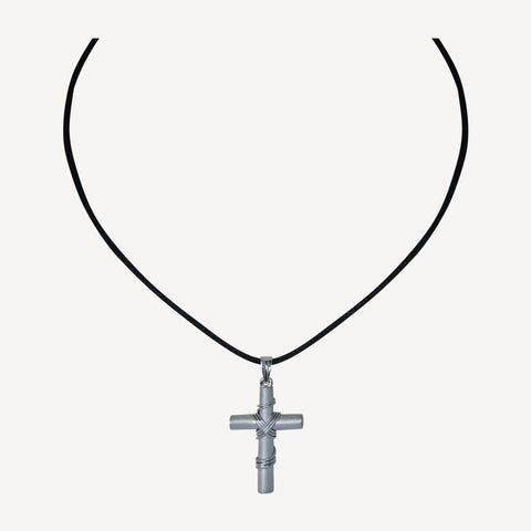 White gold (18Kt)