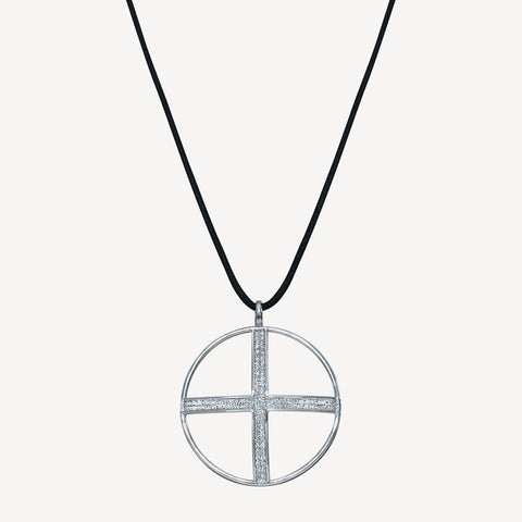 White gold (18Kt)